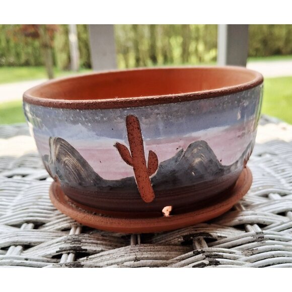 Vintage Gordon Pottery Planter Southwest Hand Crafted With Desert Landscape Desi - Picture 1 of 7